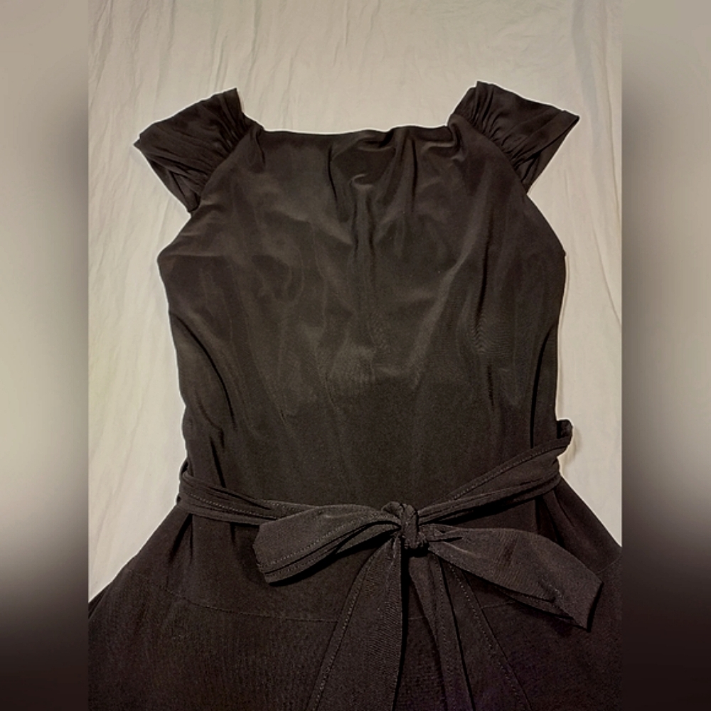 Jones New York maxi black formal dress size 6
